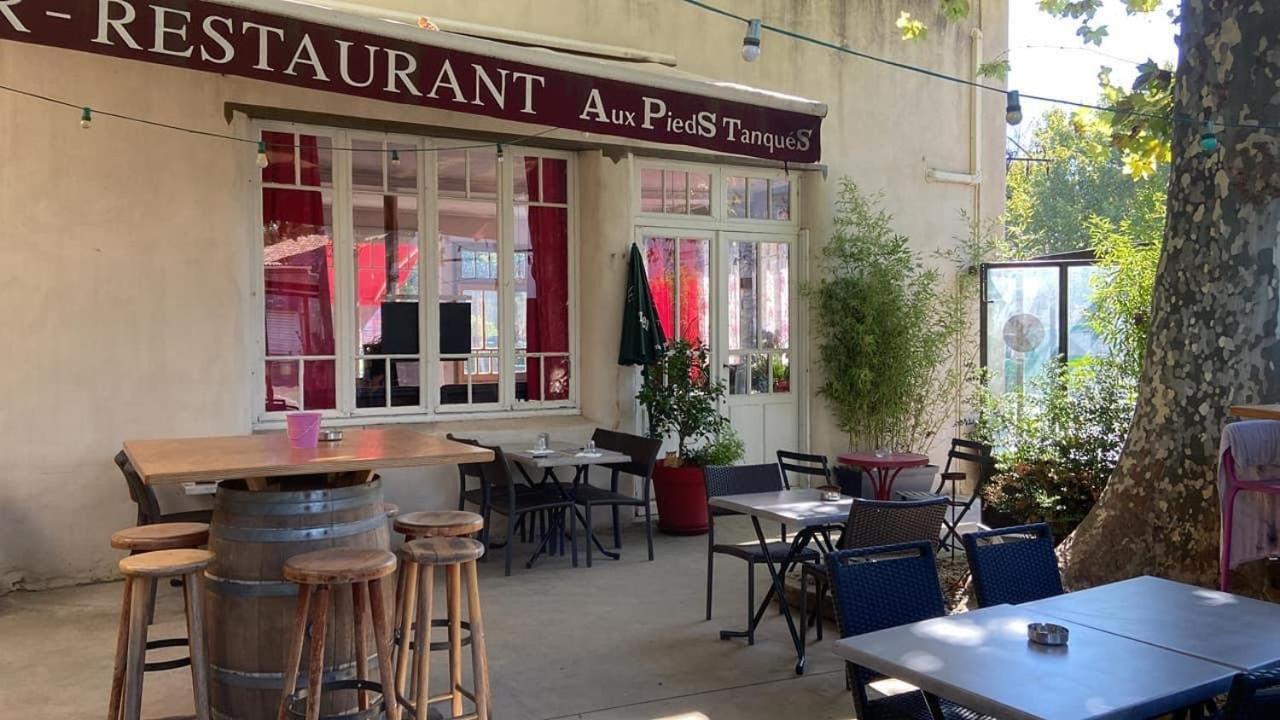 Aux Pieds Tanques Hotel Barbentane Exterior photo